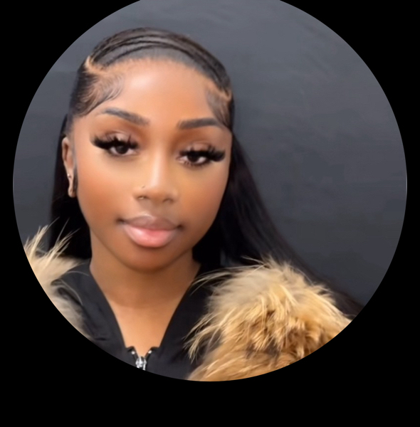 Chantelle S.